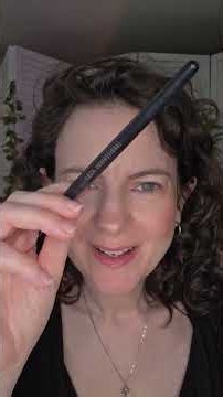 Did you find this ASMR face tracing relaxing? #BritishASMR 💚