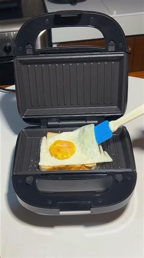 Let's cook my breakfast with Philips Sandwich Maker😊