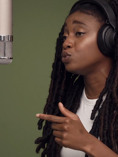 Little Simz - Venom | A COLORS MOMENT @littlesimz #littlesimz #venom #coachella
