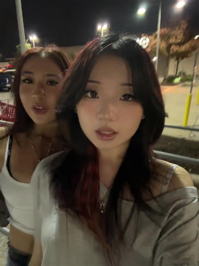 𝓵𝓲𝓷† (@linahong)’s videos with nuts - Chuckkk