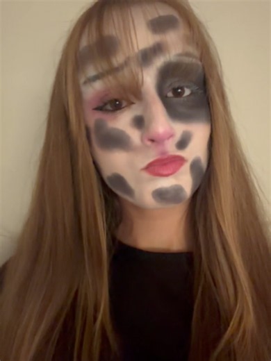 Cow Makeup🐮 #makeup #creative | Makeup