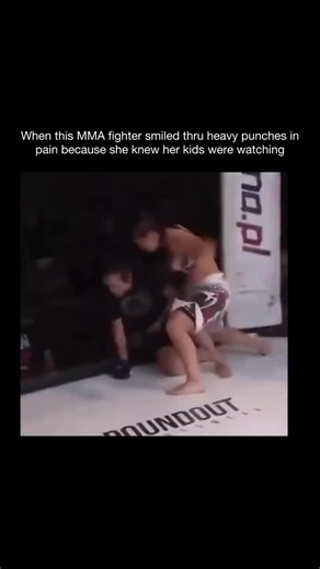 Worlds Wildest Moments on Instagram: "During their fight at IFN 1 in October 2015, Klaudia Pawicka took an unbelievable amount of punishment from Sylwia Juśkiewicz. She was knocked down repeatedly, pinned against the fence, and clearly overpowered as the rounds went on. The damage was obvious, and most people watching thought it was only a matter of time. What shocked everyone wasn’t just how much she absorbed — it was how she responded. Every time Pawicka stood back up or faced her opponent aga