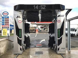 Tecnolec Lavages - Portique de lavage - Ultimate Carwash Technology