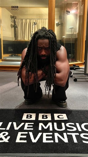 A PINCH ME MOMENT! Addicted Live from Maida Vale 🤯😭 The Band rocked it, and brought a different energy to the song! WOW Drums @matthias_thedrummer Bass @dreonbass Guitar @konradsolms Keys @jajiimusic Filmed by @everythingemilyjade Thanks so much to @bbcintroducing for having us! #bbcintroducing #aceclvrk #addicted #livesinger #band | Ace Clvrk