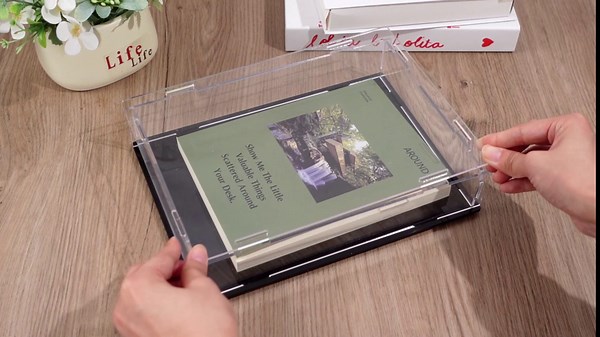 Suzile 2 Pcs Book Display Case Clear Acrylic Box Book Protector Case with Black Base, Seal, Dust-Proof, Self-Assembly for Collecting Books Magazine Figures and Other Small Things, 10.5 x 7.5 x 2 Inch