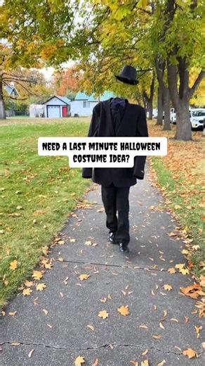 Genius! 🤘🏼 If you don’t fancy DIY this year click the link in our bio 👉🏼 #costumeideas #diycostumes #halloweencostumeideas #trickortreating #halloween2025 | Morphsuits