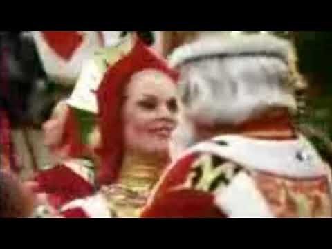 Off With Their Heads (Queen Of Hearts Tribute)