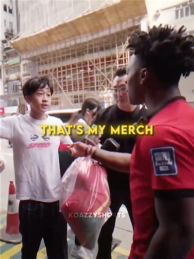 iShowSpeed meets a real fan wearing his merch ❤️‍🩹 #ishowspeed #wholesome