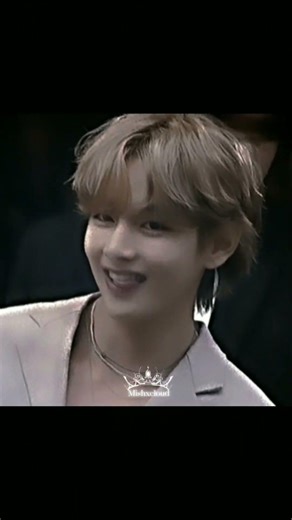 He is handsome😭😩[ Do subscribe]#fypシ゚viral#aesthetic #shorts #viral #bts #shortsfeed#taehyung