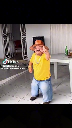 Albie Wilson (@albie.wilson4)’s videos with Mick the Master Farter - Kevin Bloody Wilson