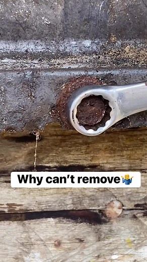 1.3M views · 6K reactions | Why can’t remove #fbreelsfypシ゚viralシ #fbreelsfypシ゚ #fbviralvideo #mechanic #BossArnel #Remove #tools | Boss Arnel | Facebook