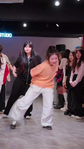 BTS “Butter”🧈🔥 DGDG 딩가딩가 KPOP Random Dance Cover | Kpop in Public