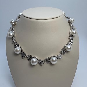 Silver Pearl Necklace and Earrings Set, Pearl Bib Necklace Set, Pearl and Crystal Statement Necklace Set - Etsy