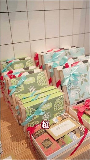 🎁 越南紀念品不知道買什麼？這支影片幫你挑好啦！#越南伴手禮 #越南必買 #越南紀念品 #越南購物 #越南旅遊 #LilysTravel #越南美食 #越南小物 #越南自由行 #越南生活風格