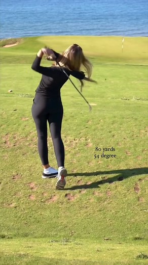 26K views · 900 reactions | play a hole w me:) par 3, hole 14 at Cabot Links Course #viral #aesthetics #golfing #golflife #golfer #reelsfb #fitnessmotivation #reelsviralfb #FacebookPage | Elena Winter | Facebook