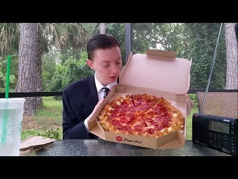 Pizza Hut Cheesy Bites Pizza - Food Review