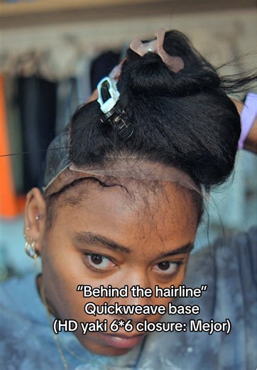 A closure quickweave “behind the hairline” is my go to protective hairstyle for wintertime, so why not share my techniques 🤓🥹 Here is my detailed tutorial explaining step by step how to install a closure on yourself and how to blend the lace seamlessly behind the hairline. I’ll leave the vendor for the Hd closure down below and also in my bio link. Stay tuned, enjoy 🫶🏾🧚🏾‍♀️ Hd 6*6 yaki straight 18” closure Mejor WhatsApp👇🏾 86 159 1589 7097 #laurasia #laurasia_yt #laurasiaandreapcos #laur