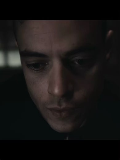 MR?Robot⭐💀#fouryou #viralvideo #watching #tiktok #mrrobotshow