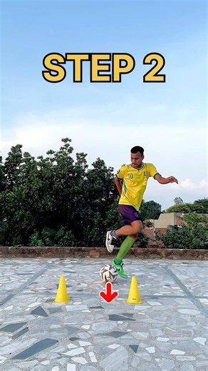 Learn Trap 🌀 Football Tutorial 🥶 #football #footballskills #skills ✅