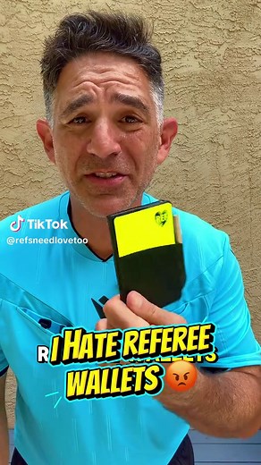 Referee cards setup: how to organize cards without a wallet