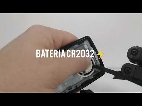 So ersetzen Sie die Batterie der Keycard des Dacia Duster