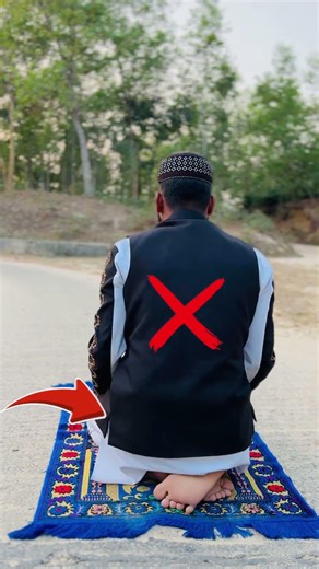 Do you make these mistakes...? #namaz #islamicprayer #shortsfeed #comedy #hijabilifestyle