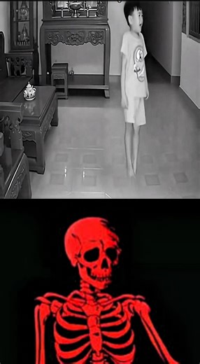 The 1954 Cursed Clip (Look Closely) 💀📸