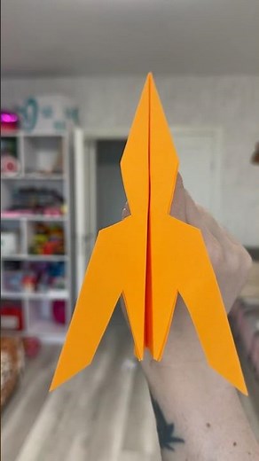 Paper Airplane Test Drive – 230 ft at Home! My Room Too Short for This
