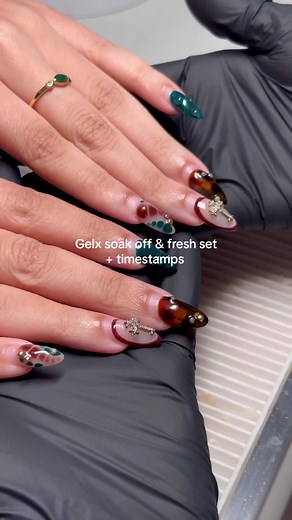 Aaliyah never fails to bring me good inspo😮‍💨😮‍💨 ib: @CeesClaws #nailtechtiktok #nailtok #naileducator #nailtech #gelxnailtech #nailtechtips #houstongelx #gelxnails #nailday #nailart #nailtrends #fallnails #halloweennails #halloweennailart #spookynails #spidernails @Beauty by Cass @Beauty by Cass @Beauty by Cass