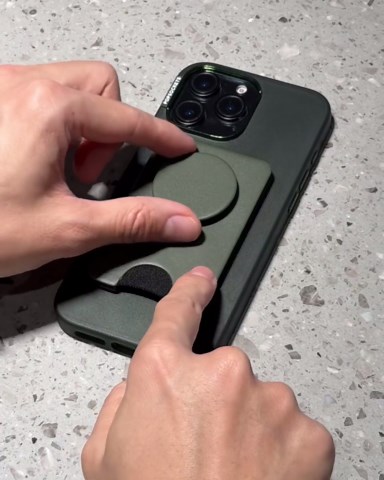 PopSockets Phone Wallet for MagSafe, Phone Card Holder with Grip, Green - Fatigue