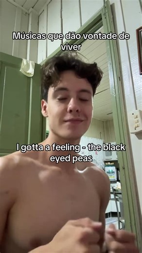 Marcos henrique martins mazur on Instagram: "Siga @marcosmazzur para mais surtos diários do Marquinhos! Manda pra aquela pessoa que merece saber as músicas que dão vontade de viver! . . ."