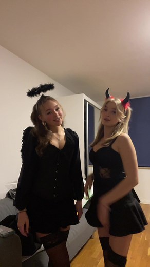 angel and devil 👼🏻 😈 #devil #angel #halloween #costume