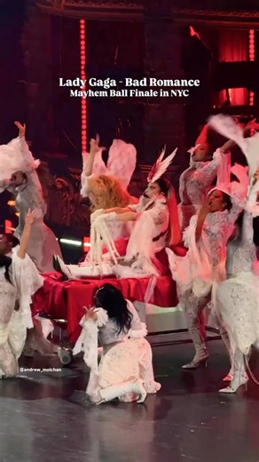 🔥 LADY GAGA - BAD ROMANCE: LIVE Performance at the MAYHEM BALL Finale at MSG in NYC #badromance