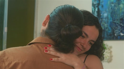 Romantic couple dancing slowly - Free Stock Video