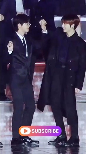 Vmin and jinkook cute couple dancing😍👫✨💯#bts#btsarmy#shorts#viral#kimtaehyung