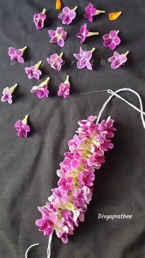 easy and quick flower GARLAND/string flowers closely with needle #decor #diy #diy #craft #flowers