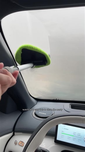 Easy Windshield Cleaning Tool for Your Car
