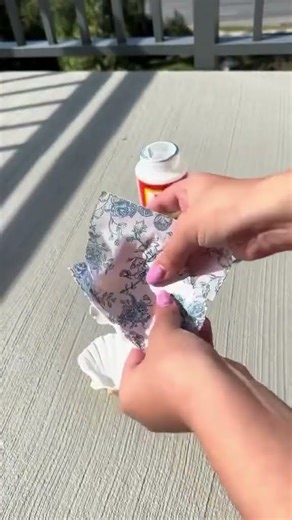 DIY Coastal Seashells For Summer
