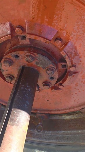 Tractor valve stem leak