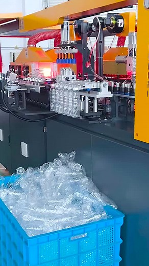 Preform machine bottle blowing machine, can be customized, can customize molds#machine #tiktok #machine #Preform machine #bottle blowing machine, can be customized, can customize molds