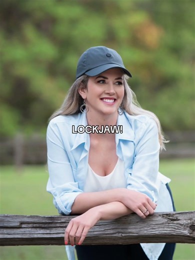 Internal shift = external glowup 🫡 Questions? #abundancemindset #lifecoaching #youcanheal