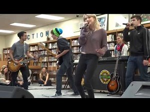 Ain't It Fun - Paramore - Band Cover