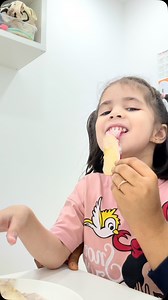 Feeding therapy goes beyond eating — it’s about creating positive sensory experiences, building trust, and helping children accept food joyfully. 🌈 At our clinic, we follow the SOS Approach to Feeding, a play-based, sensory-driven method that helps children explore food in a fun, pressure-free way. Children learn to look, touch, smell, and play with food long before they’re expected to taste it — because eating begins with acceptance, not force. 🍎🥦🍝 Let’s help our little ones build a healthy