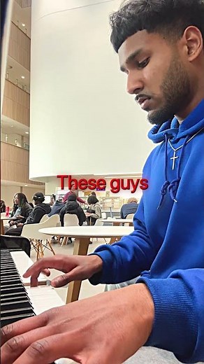 Playing Piano In Public - Funny Reactions 😭😭