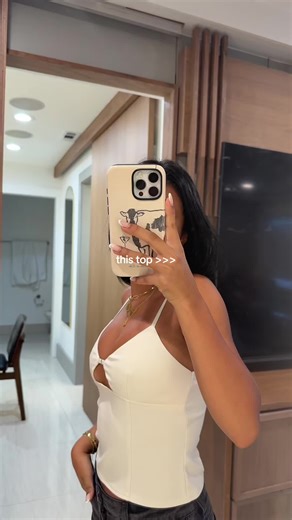 Stylish Cutout Tank Tops for Going Out