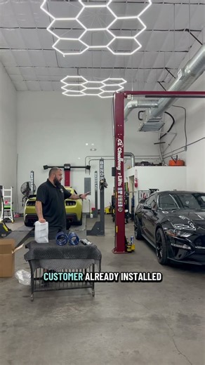 #4lowconcepts #automobile #customsuspension #cartok #mechanic #suspension #airsuspension #houston