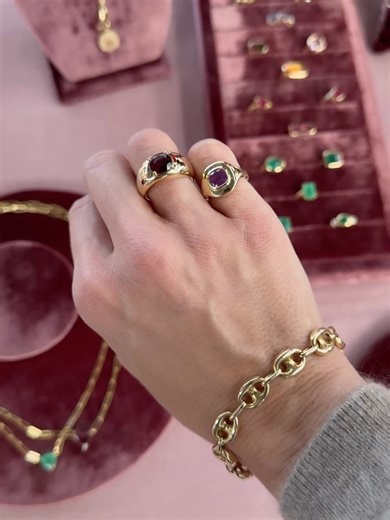 jessi caparella on Instagram: "comment ‘link’ for A full guide to my ring collection 💕 also sharing what’s on my wish list ✨✨✨✨ Kinn Jewelry discount code JESSI10 Ariel Gordon Jewelry discount code CAPARELLA15 Jewelry stacks, ring stacks, gold ring stacks , silver ring stacks, mixed metal stacks, gold dome ring, moniker ring, initial ring, custom jewelry, personalized jewelry , starling heirloom revival, David Truman, smoky quartz, ring concierge diamond wrap ring, pave diamonds, diamond