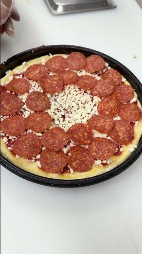 The Art of Making Pepperoni Pizza #itspizzatime #pizzalover #pizzapie #pepperonipizza #food #pizza