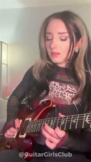 SHRED DUEL: These guitarists are setting the fretboard on fire! 🎸🔥 (Incredible Technique)