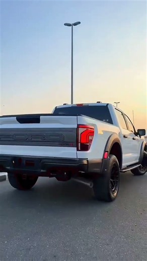 FORD F-150 2025 MODEL AVALIABLE FOR SALE AFAQ USED CARS TRADING CALL 0501717465